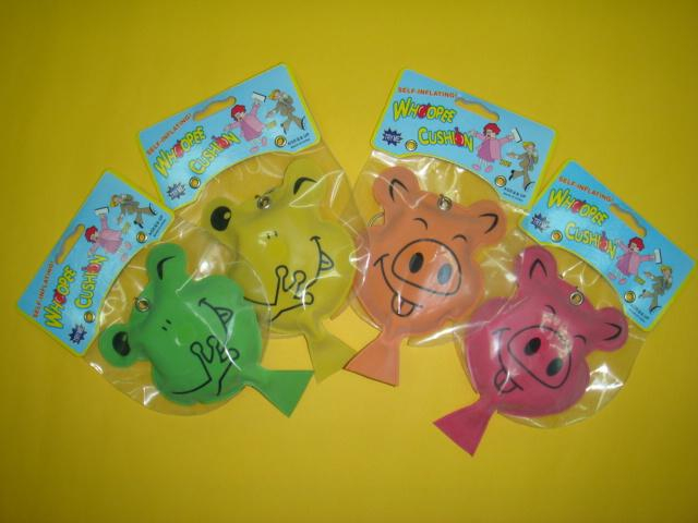 7501-3SI Shaped Self-Inflating With Key Chain