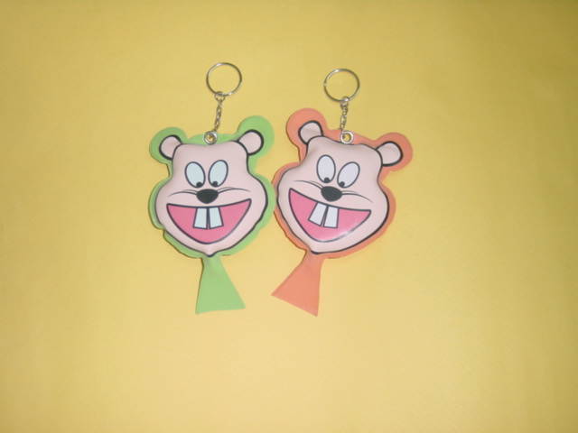 7501-3SI 3" Color Shaped Self-Inflating With Key Chain